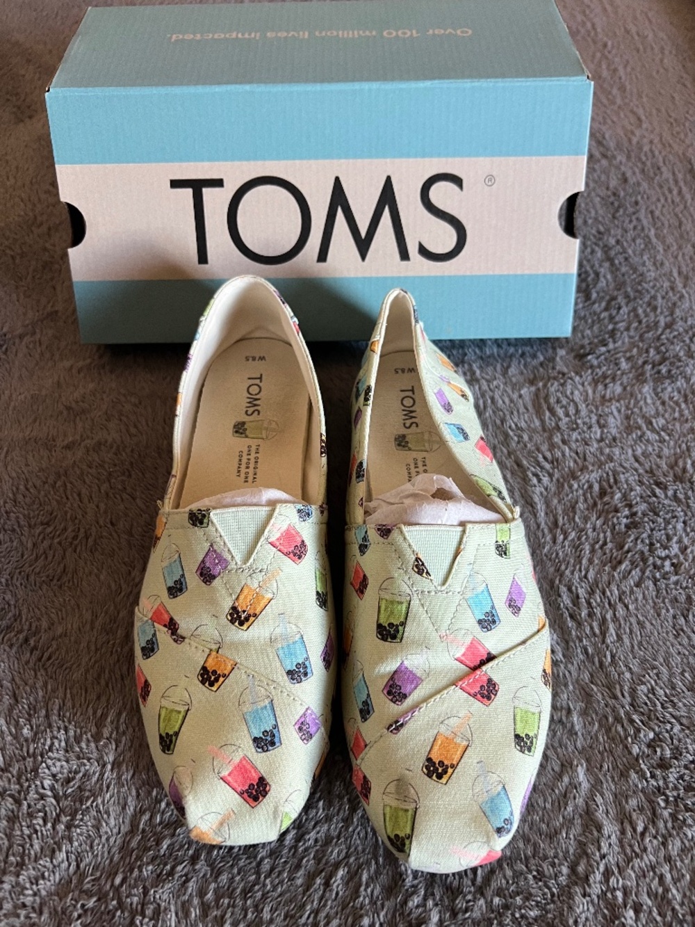 TOMS Women's BOBA, size 8.5